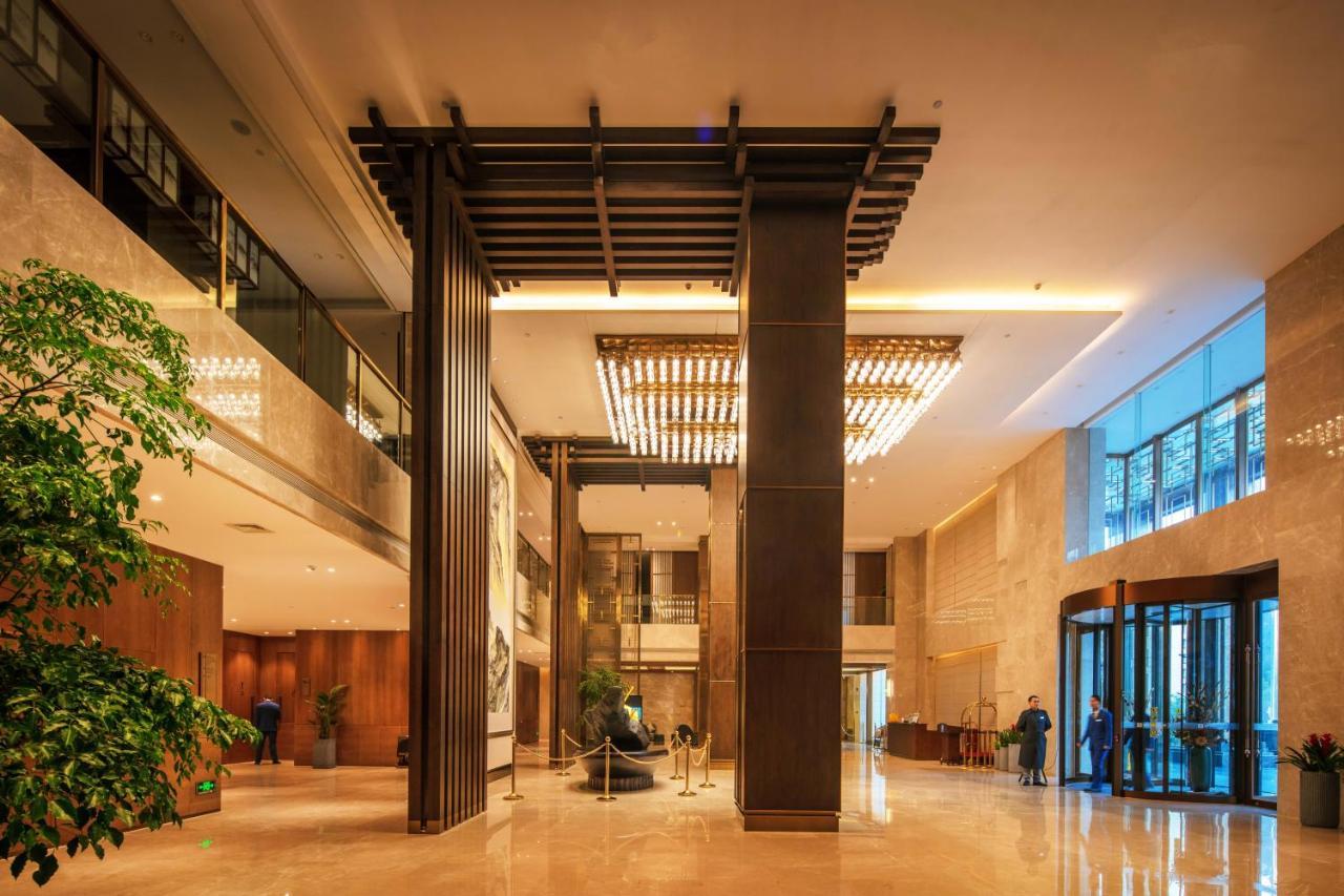 Wyndham Shiyan Downtown Hotell Exteriör bild